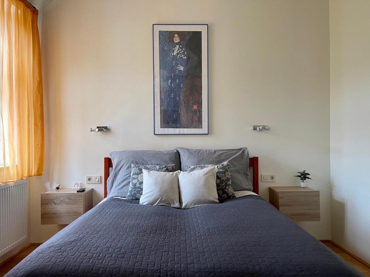 Penthouse W Private Rooftop And Free Parking Budapest Exteriör bild