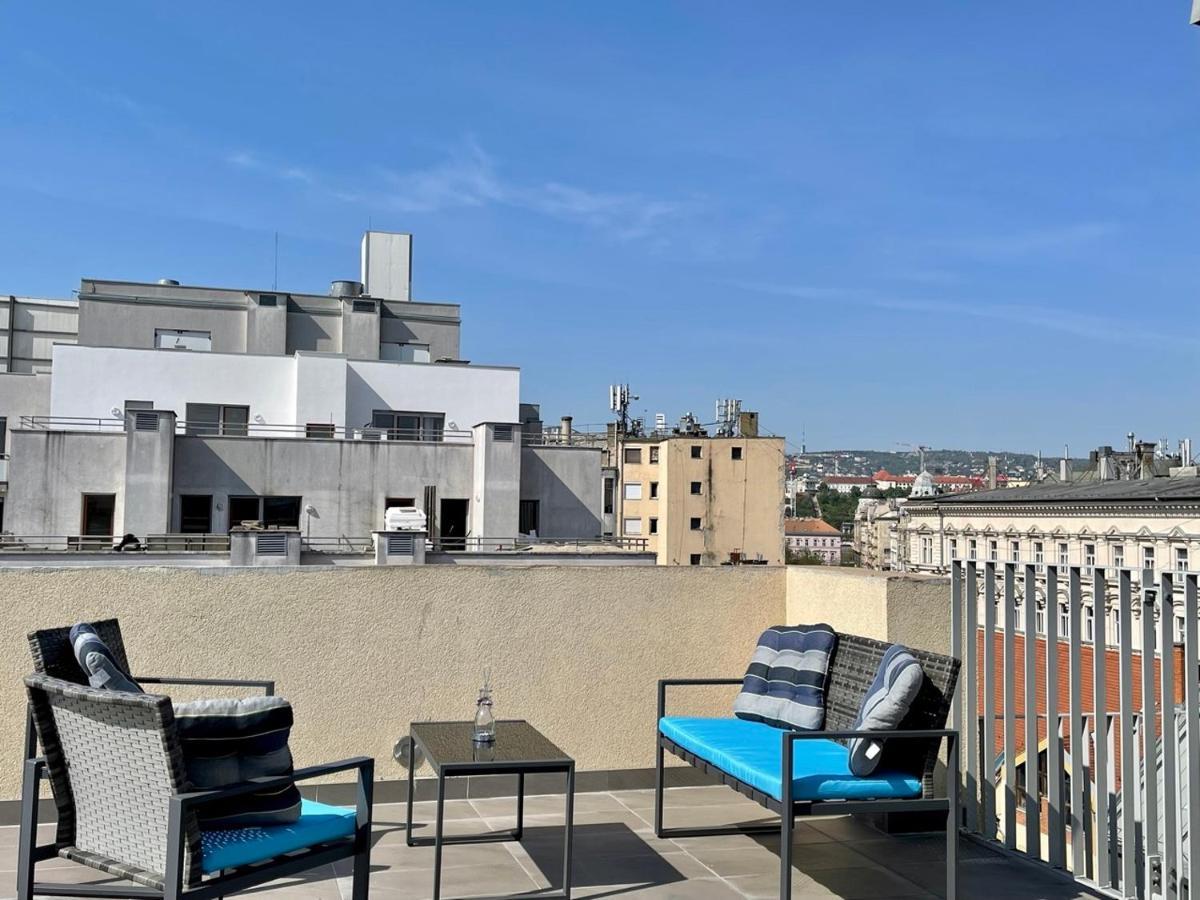 Penthouse W Private Rooftop And Free Parking Budapest Exteriör bild