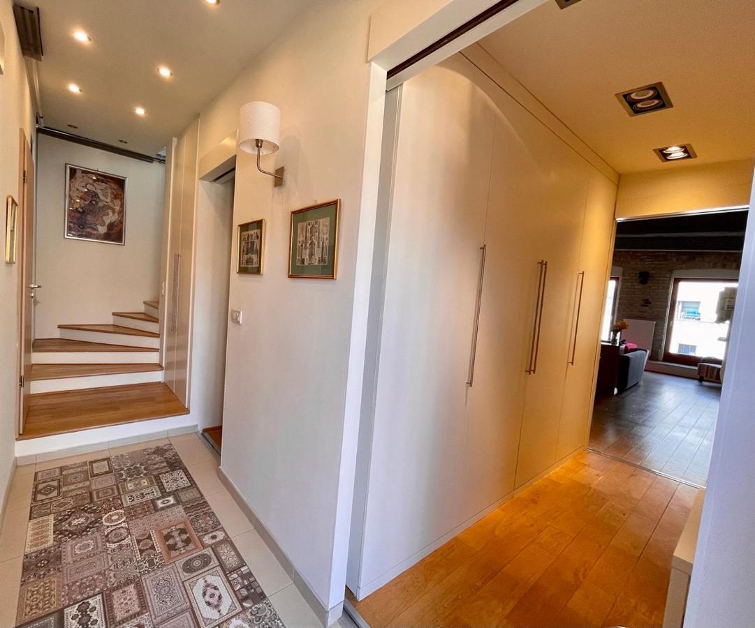 Penthouse W Private Rooftop And Free Parking Budapest Exteriör bild