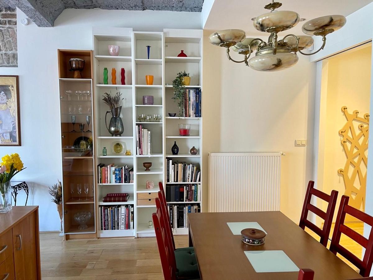 Penthouse W Private Rooftop And Free Parking Budapest Exteriör bild
