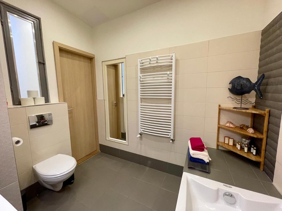 Penthouse W Private Rooftop And Free Parking Budapest Exteriör bild